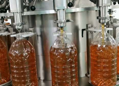 全自動旋轉式灌裝機 全自動旋轉式灌裝機