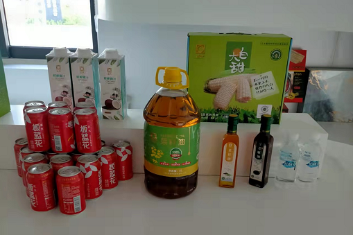 不同包裝的食用油 不同包裝的食用油