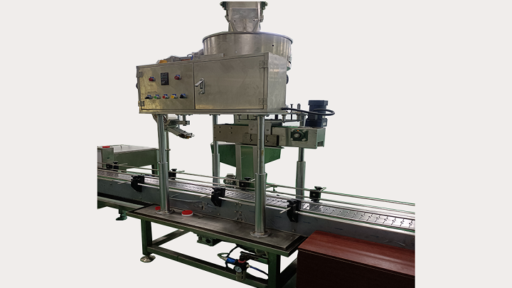 自動理蓋壓蓋機 自動理蓋壓蓋機