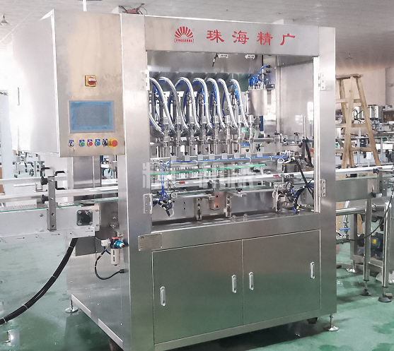 伺服活塞式灌裝機 伺服活塞式灌裝機