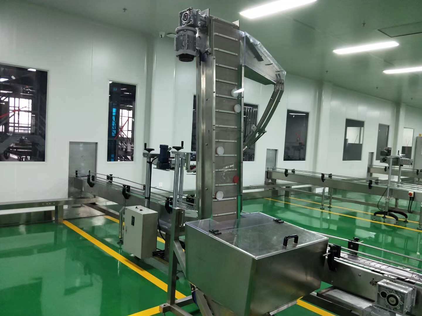 自動理蓋壓蓋機 自動理蓋壓蓋機